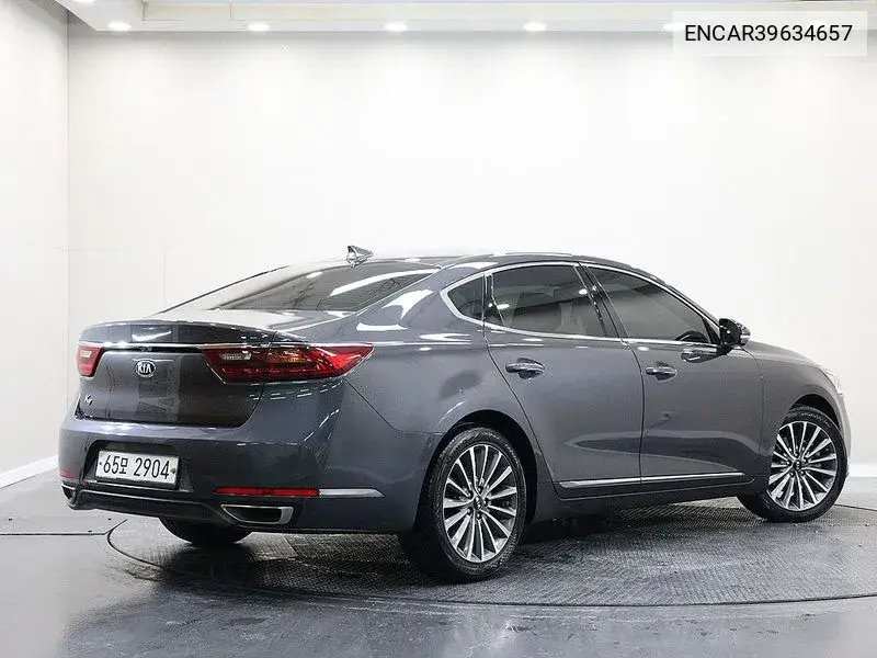 All New K7 2.4 Gdi Limited VIN: ENCAR39634657 Lot: 39634657
