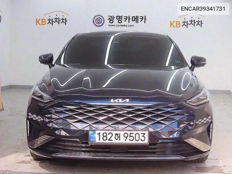 K8 Hybrid Signature VIN: ENCAR39341731 Lot: 39341731