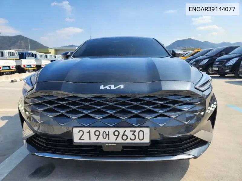 K8 2.5 Gasoline 2Wd Noblesse VIN: ENCAR39144077 Lot: 39144077