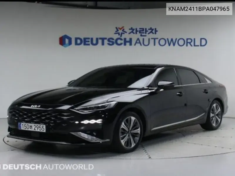 K8 Hybrid Noblesse VIN: KNAM2411BPA047965 Lot: 39639996