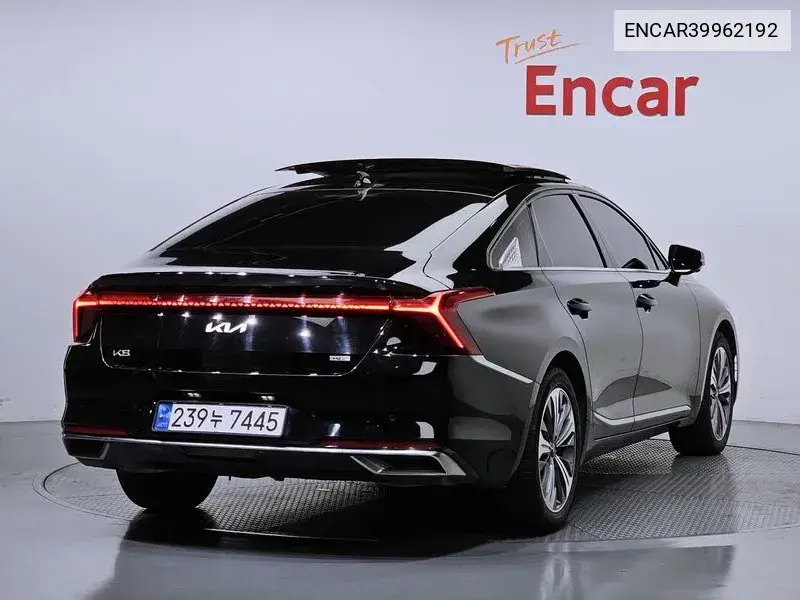 K8 Hybrid Signature VIN: ENCAR39962192 Lot: 39962192