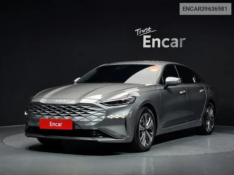 K8 Hybrid Signature VIN: ENCAR39636981 Lot: 39636981