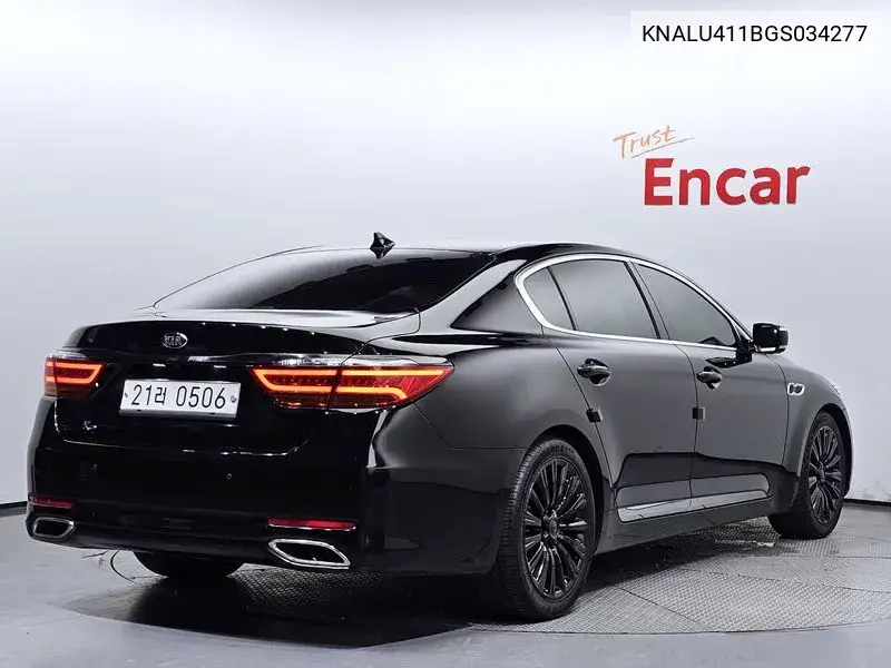 The New K9 3.3 Gdi Executive VIN: KNALU411BGS034277 Lot: 39921181