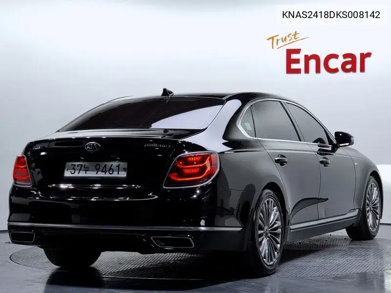 The K9 3.8 Gdi Awd Platinum Ii VIN: KNAS2418DKS008142 Lot: 39616615