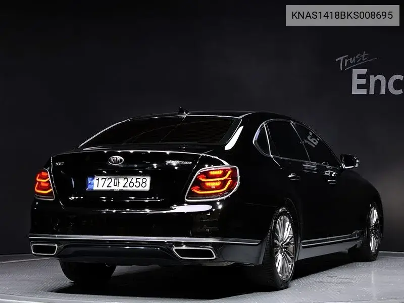The K9 3.8 Gdi Platinum Ⅰ VIN: KNAS1418BKS008695 Lot: 39974952