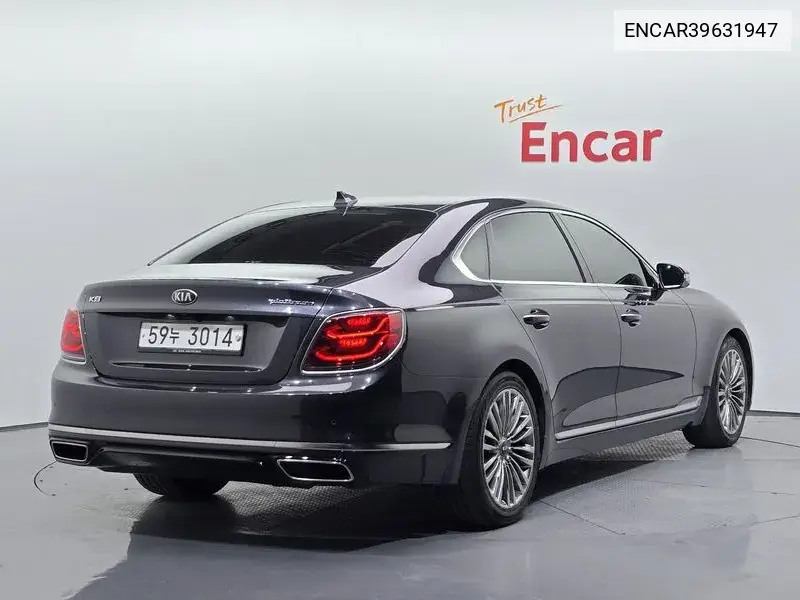 The K9 3.8 Gdi Platinum Ii VIN: ENCAR39631947 Lot: 39631947