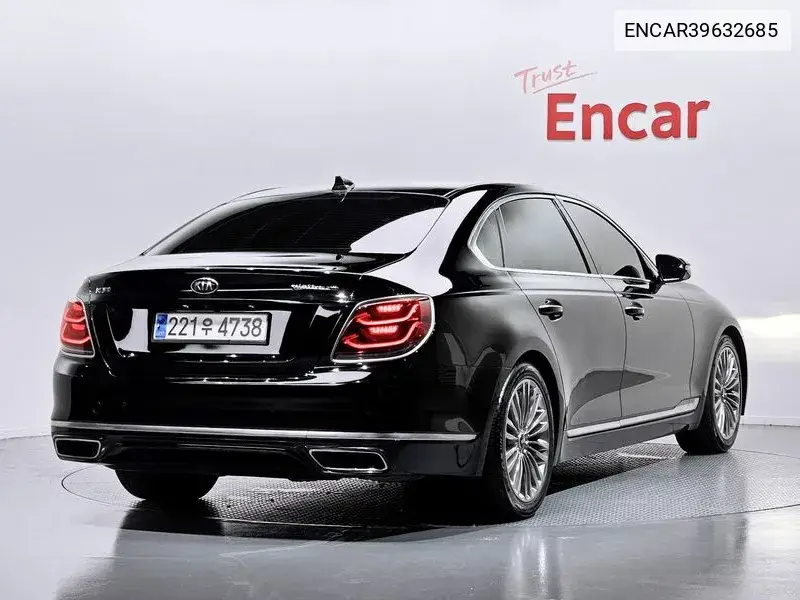 The K9 3.3 Gdi VIN: ENCAR39632685 Lot: 39632685