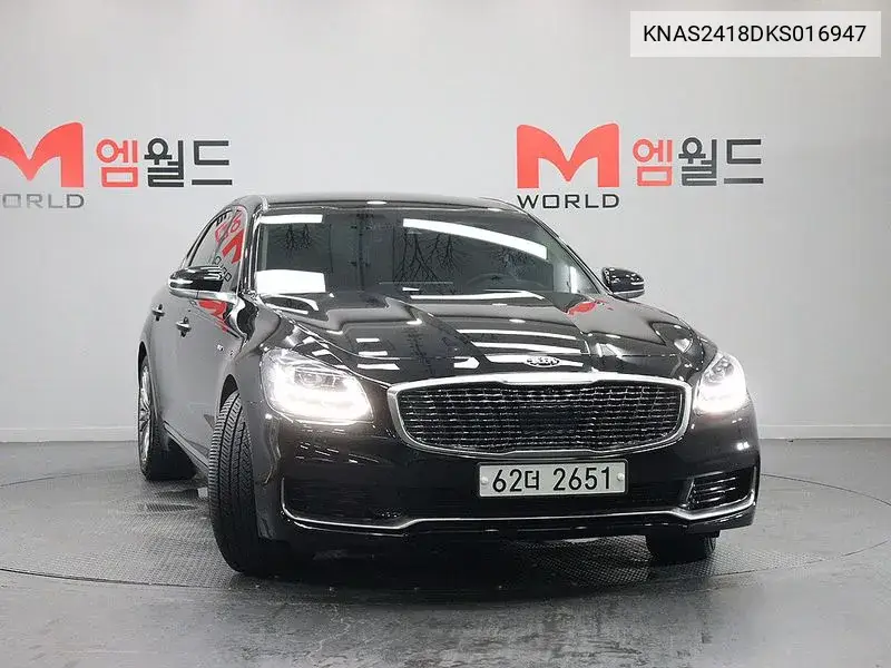 The K9 3.8 Gdi Awd Platinum Ii VIN: KNAS2418DKS016947 Lot: 39963349