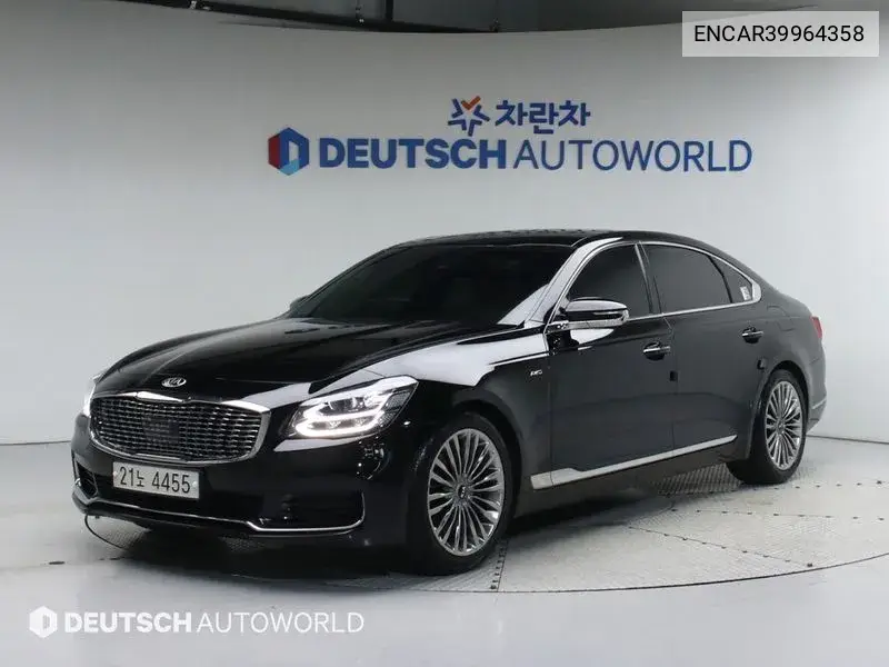 The K9 3.8 Gdi Awd Platinum Iii VIN: ENCAR39964358 Lot: 39964358