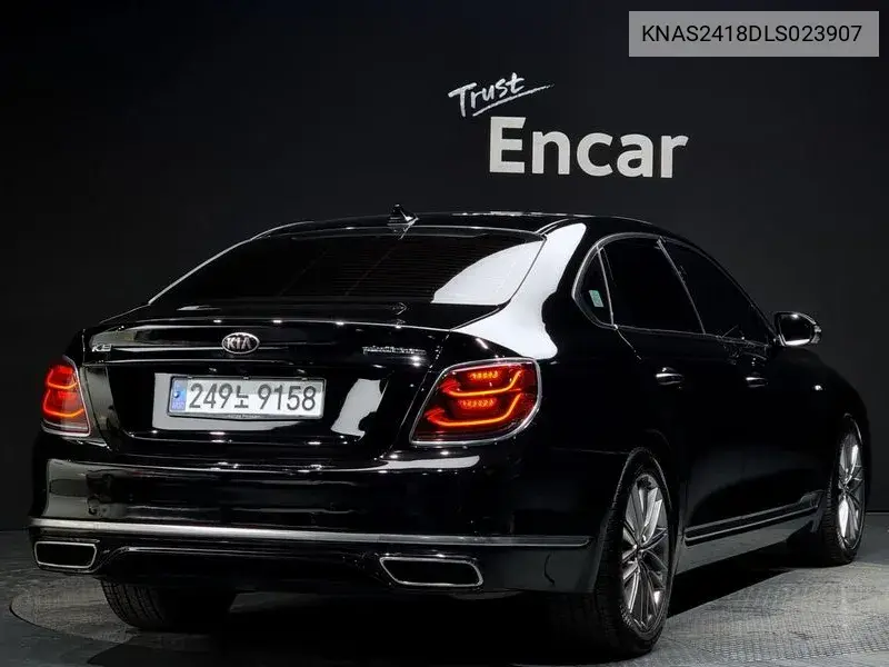 The K9 3.8 Gdi Awd Platinum Ii VIN: KNAS2418DLS023907 Lot: 39603334