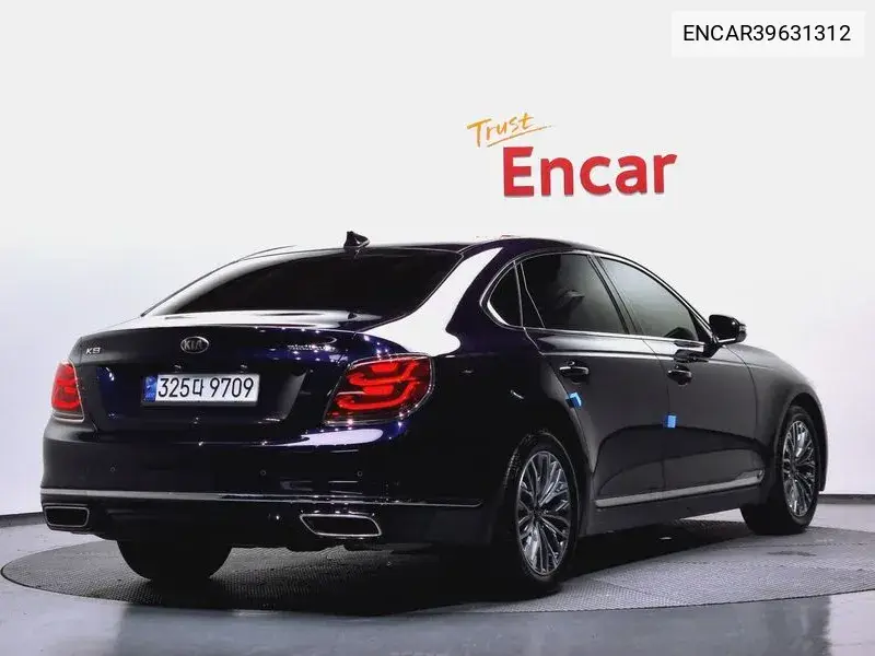 The K9 3.8 Gdi Platinum VIN: ENCAR39631312 Lot: 39631312