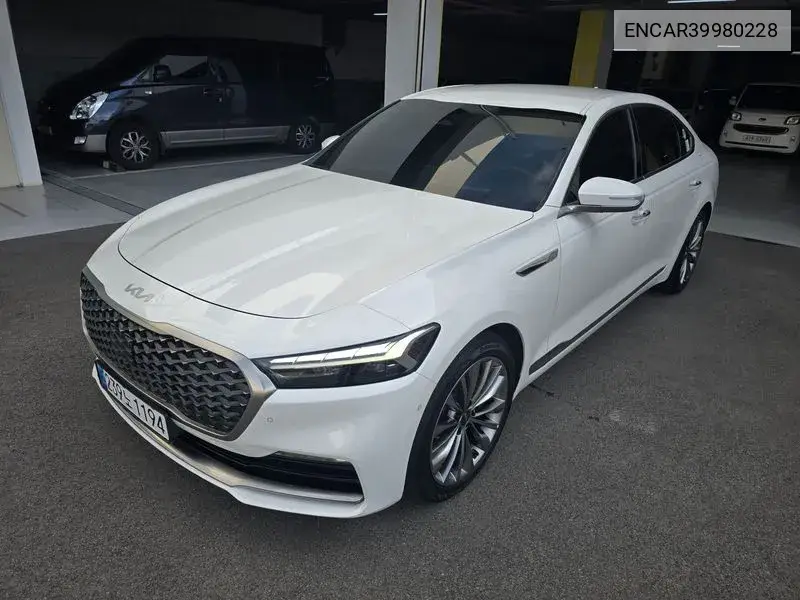 The New K9 2Nd Generation 3.8 Gdi Awd Best Selection I VIN: ENCAR39980228 Lot: 39980228