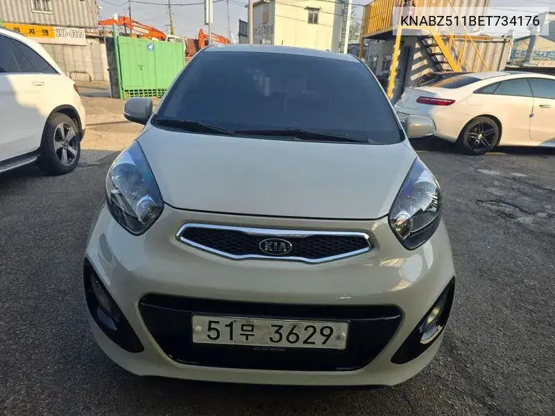 All New Morning Luxury VIN: KNABZ511BET734176 Lot: 39624589