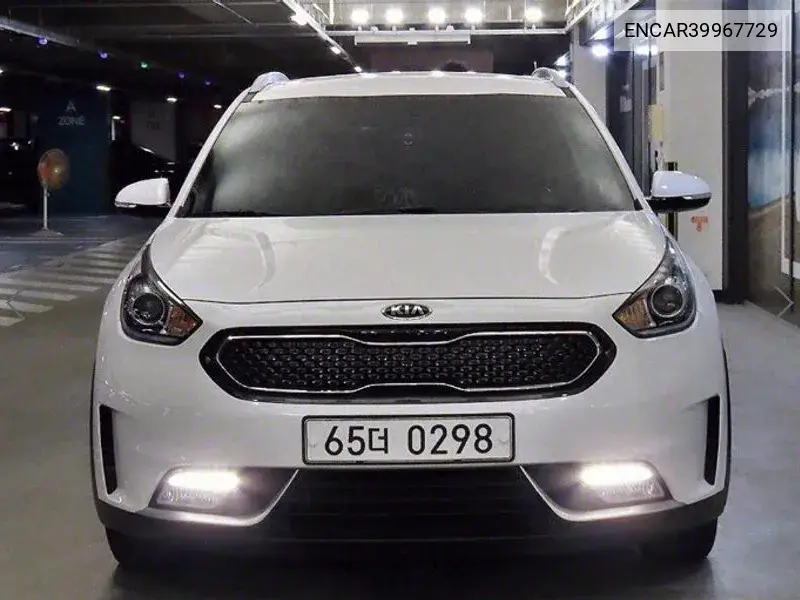 Niro Prestige VIN: ENCAR39967729 Lot: 39967729
