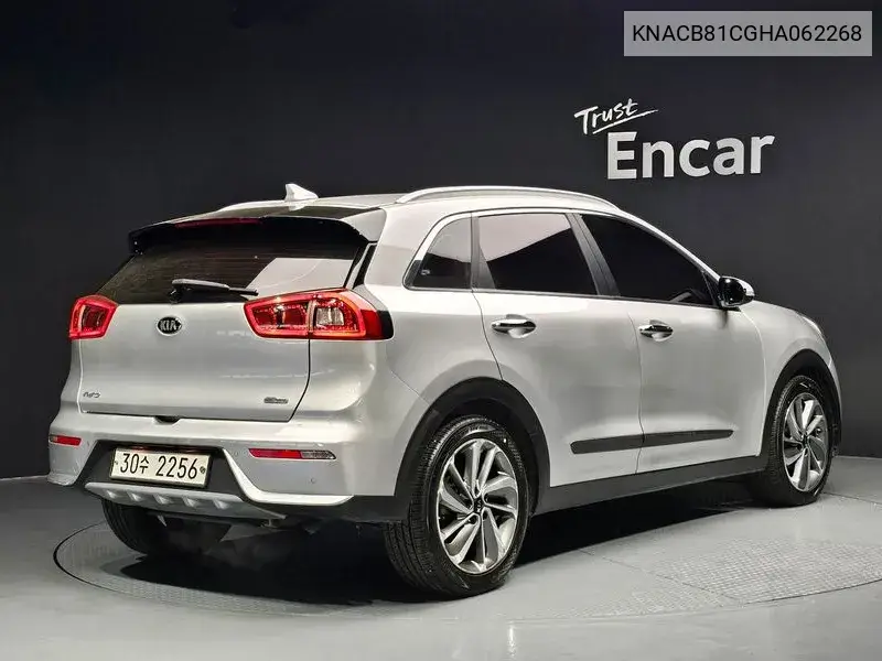 Niro Prestige VIN: KNACB81CGHA062268 Lot: 39602855