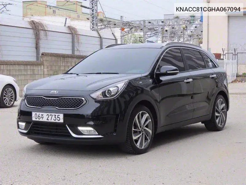 Niro Noblesse VIN: KNACC81CGHA067094 Lot: 39632530