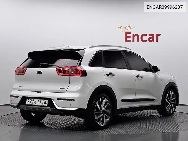 Niro Noblesse VIN: ENCAR39996237 Lot: 39996237