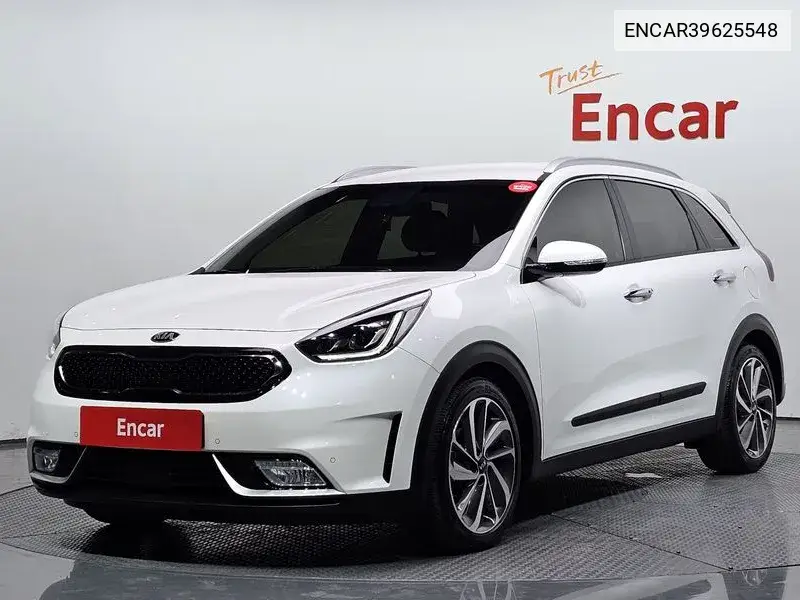 Niro Noblesse VIN: ENCAR39625548 Lot: 39625548