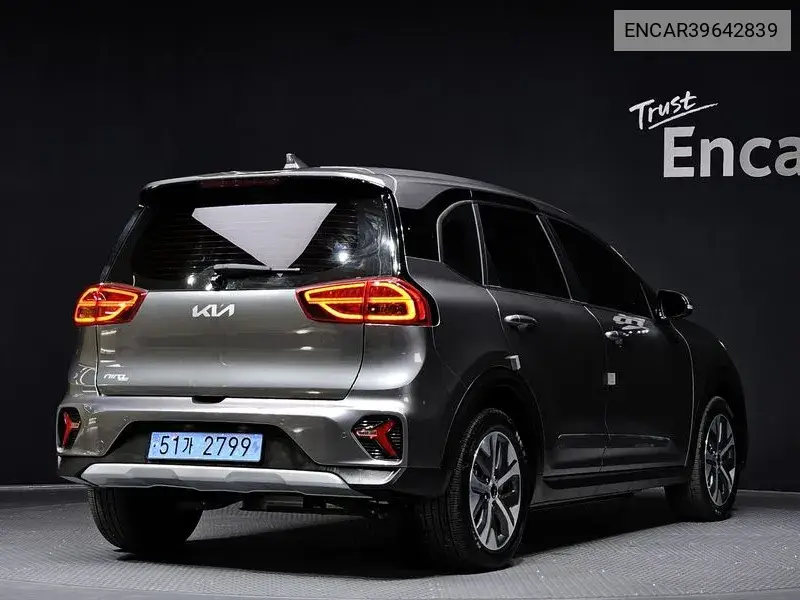 Niro Plus Air VIN: ENCAR39642839 Lot: 39642839