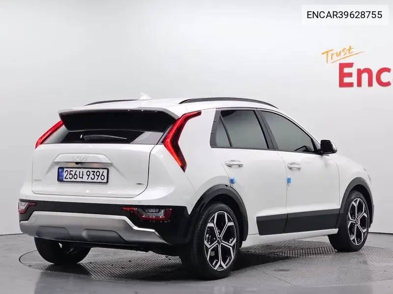 Dail New Niro Signature VIN: ENCAR39628755 Lot: 39628755