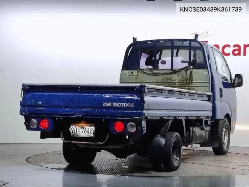 Bongo Iii Cargo (Cargo) Truck 1 Ton King Cap Crdi VIN: KNCSE03439K361739 Lot: 39972989