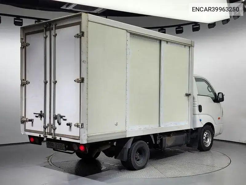 Bongo Iii Exs (High) Refrigerator 1 Ton Standard Cap Crdi VIN: ENCAR39963250 Lot: 39963250