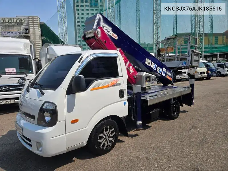 Bongo Iii Live Car (Succulent Task) 1 Ton Standard Cap Crdi VIN: KNCSJX76AJK185616 Lot: 39630187