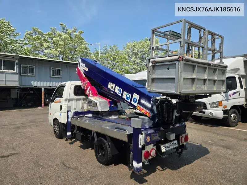 Bongo Iii Live Car (Succulent Task) 1 Ton Standard Cap Crdi VIN: KNCSJX76AJK185616 Lot: 39630187