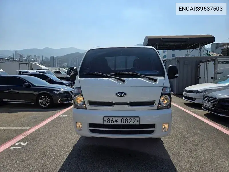 Bongo Iii Cargo (Cargo) Truck 1.2 Ton King Cap VIN: ENCAR39637503 Lot: 39637503