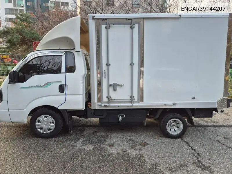 The New Bongo Iii Exs (High) Early Tower 1 Ton King Cap Ev VIN: ENCAR39144207 Lot: 39144207