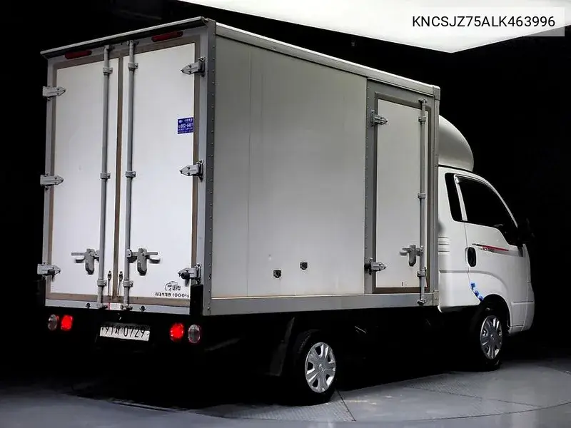The New Bongo Iii Embedy Tower 1 Ton King Cap Lpg VIN: KNCSJZ75ALK463996 Lot: 39614009