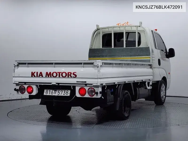 The New Bongo Iii Cargo (Cargo) Truck 1 Ton King Cap VIN: KNCSJZ76BLK472091 Lot: 39623913
