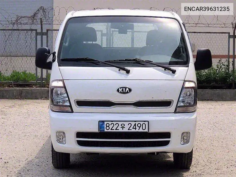 The New Bongo Iii Cargo (Cargo) Truck 1 Ton King Cap VIN: ENCAR39631235 Lot: 39631235