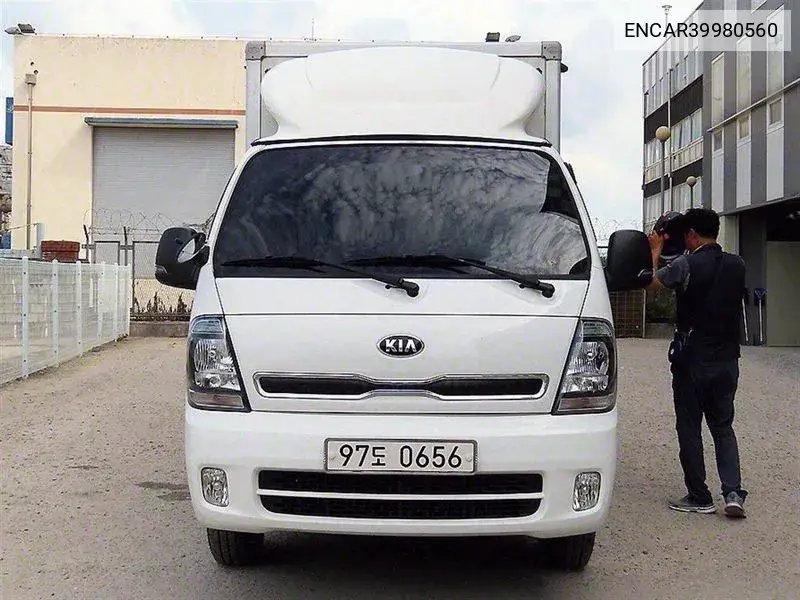 The New Bongo Iii Exs (High) Early Tower 1 Ton King Cap Lpg VIN: ENCAR39980560 Lot: 39980560