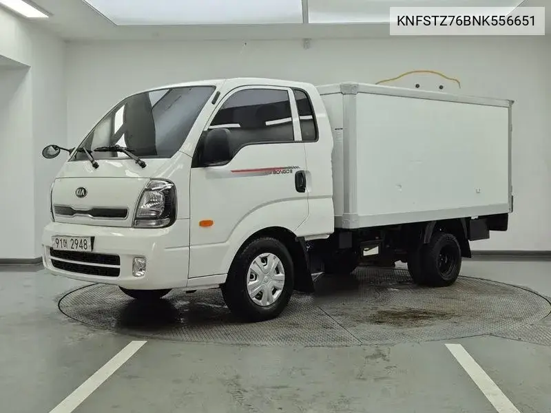 The New Bongo Iii Iii Low Early Tower 1 Ton King Cap VIN: KNFSTZ76BNK556651 Lot: 39980724