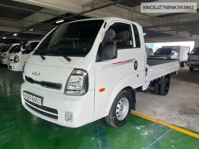 The New Bongo Iii Cargo (Cargo) Truck 1 Ton King Cap VIN: KNCSJZ76BNK593862 Lot: 39632315