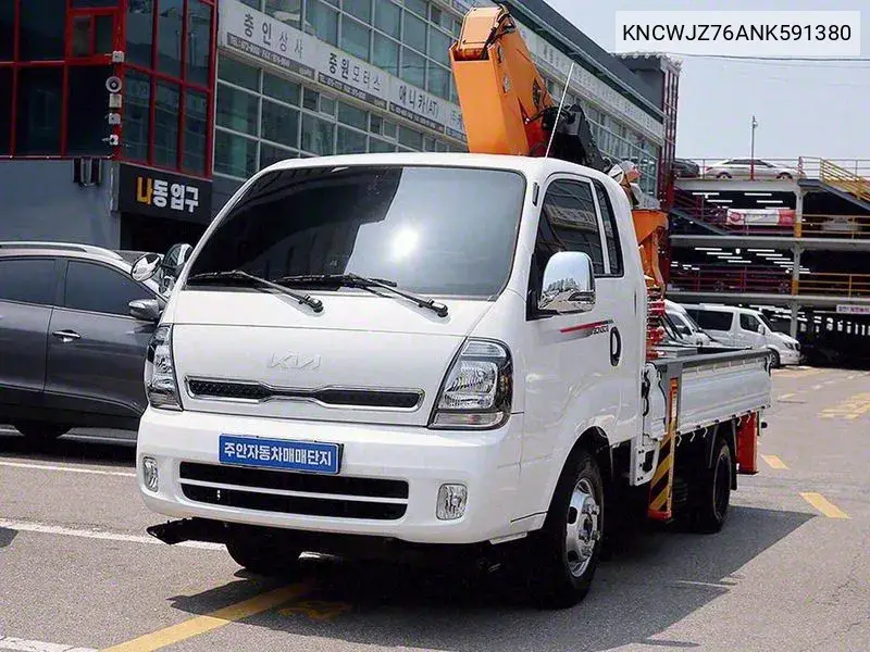 Bongo Iii Live Car (Succulent Work) 1.2 Ton King Cap VIN: KNCWJZ76ANK591380 Lot: 39980762