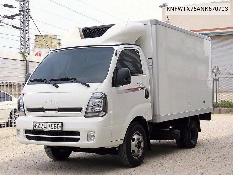 The New Bongo Iii Exs (High) Frozen Tower 1.2 Ton Standard Cap VIN: KNFWTX76ANK670703 Lot: 39639700