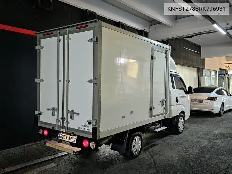 The New Bongo Iii Exs (High) Early Tower 1 Ton King Cap Lpg VIN: KNFSTZ78BRK796931 Lot: 39975055
