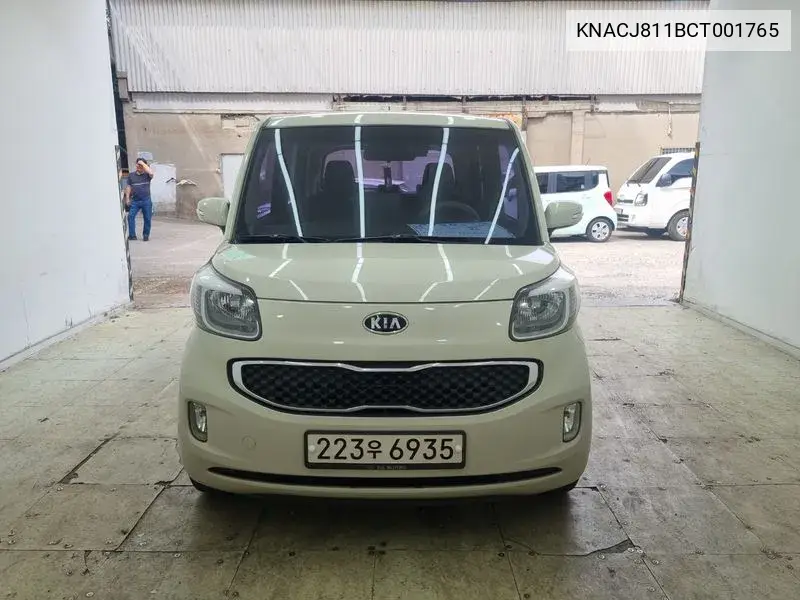 Ray Luxury VIN: KNACJ811BCT001765 Lot: 39976217