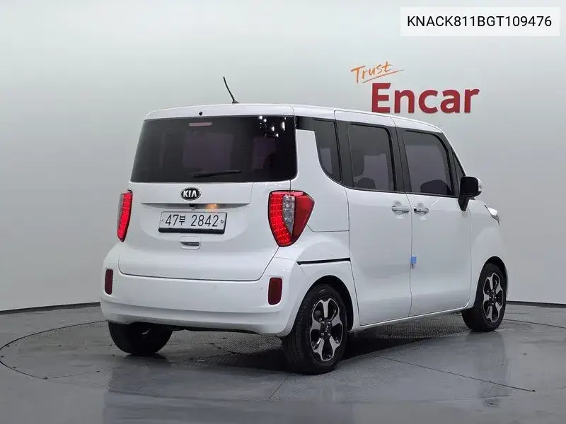 Ray Prestige VIN: KNACK811BGT109476 Lot: 39614524