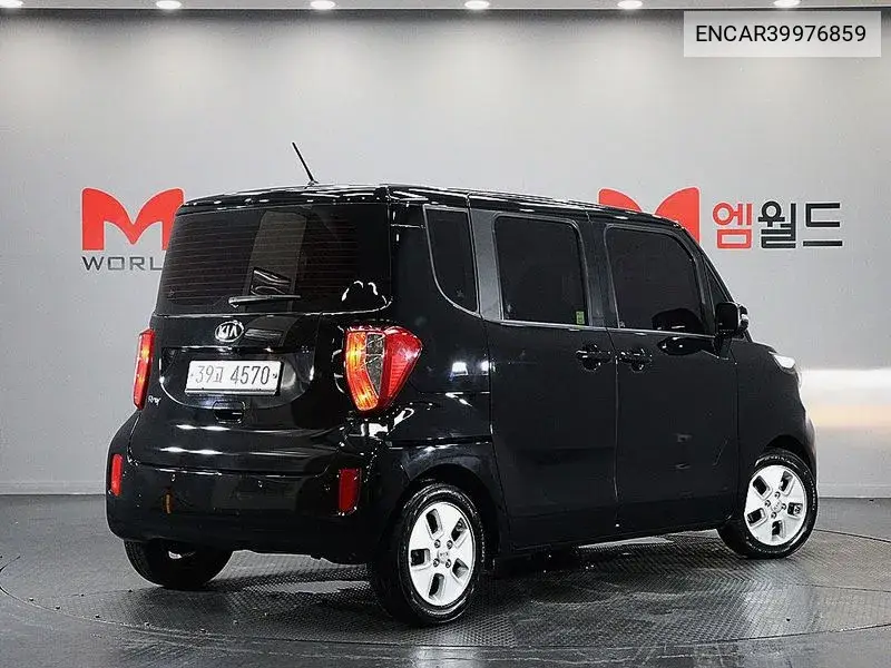 Ray Deluxe VIN: ENCAR39976859 Lot: 39976859
