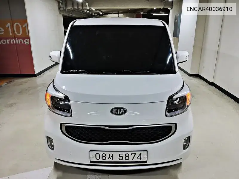 Ray Deluxe VIN: ENCAR40036910 Lot: 40036910
