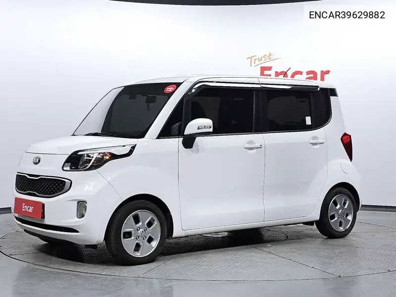 Ray Deluxe VIN: ENCAR39629882 Lot: 39629882