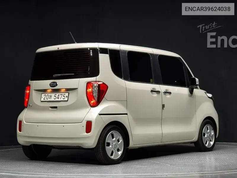 Ray Luxury VIN: ENCAR39624038 Lot: 39624038
