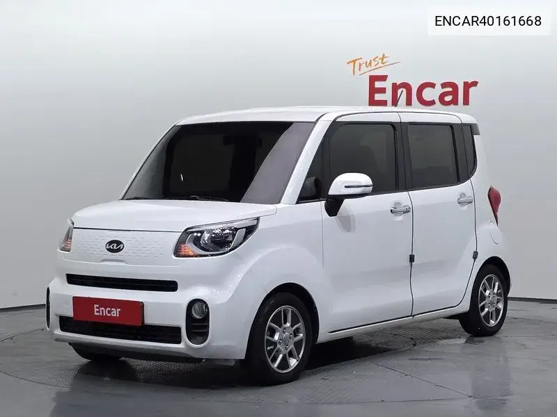 The New Ray Luxury VIN: ENCAR40161668 Lot: 40161668