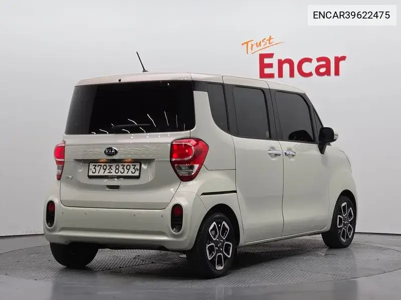 The New Ray Luxury VIN: ENCAR39622475 Lot: 39622475