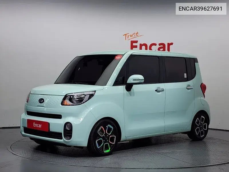 The New Ray Signature VIN: ENCAR39627691 Lot: 39627691