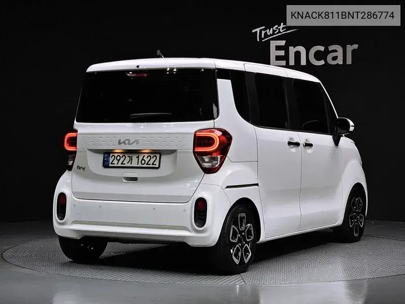 The New Ray Signature VIN: KNACK811BNT286774 Lot: 39614628