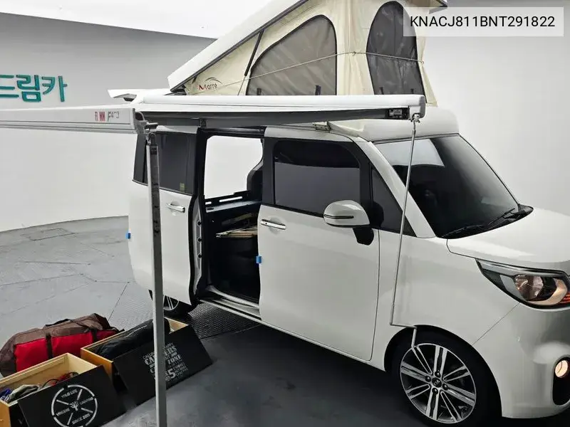 The New Ray Camping Car VIN: KNACJ811BNT291822 Lot: 40113817